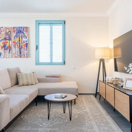 Midrahov Luxury Apartment Zikhron Ya'akov Esterno foto
