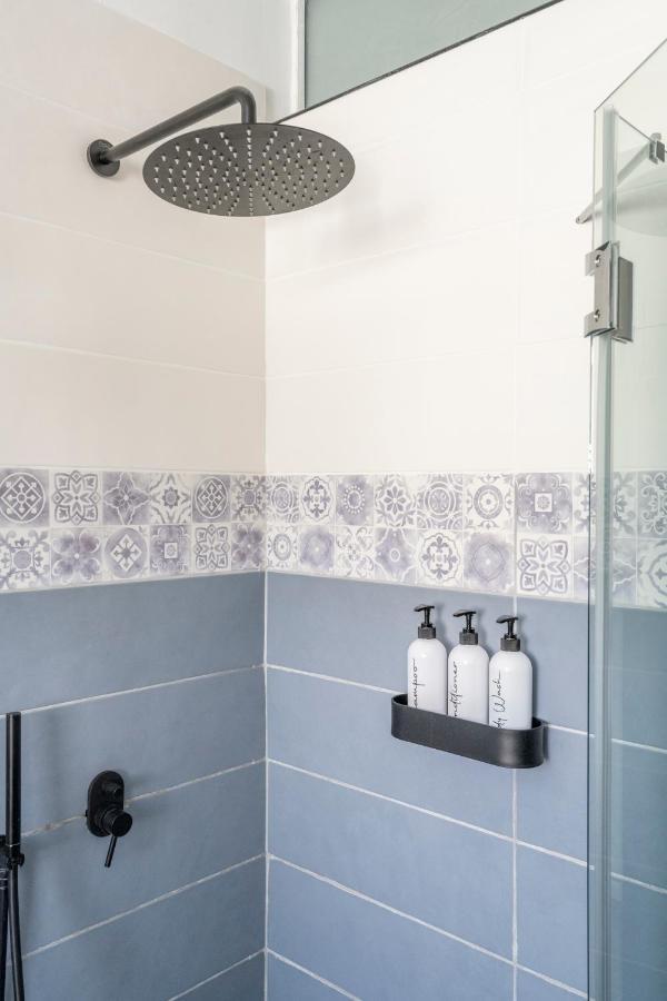 Midrahov Luxury Apartment Zikhron Ya'akov Esterno foto
